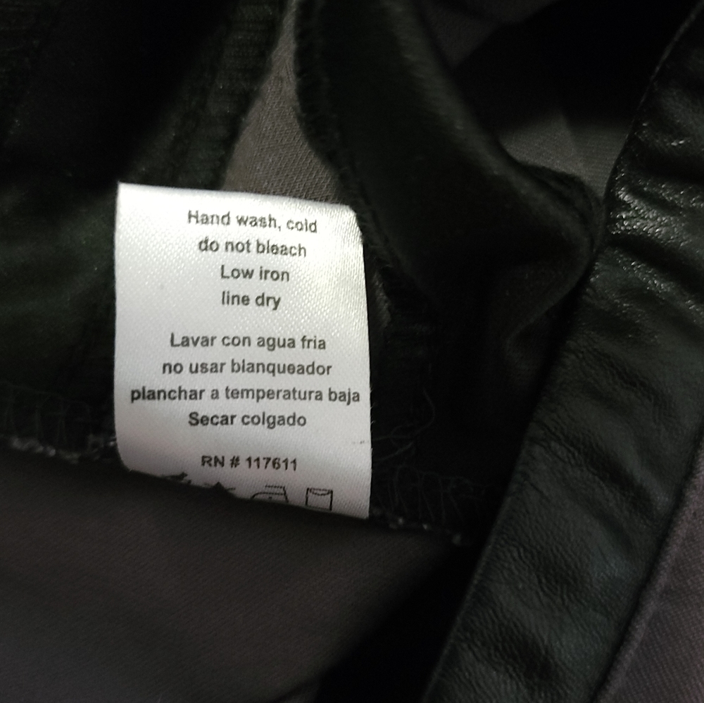 Mini Skirt - Picture 6 of 7